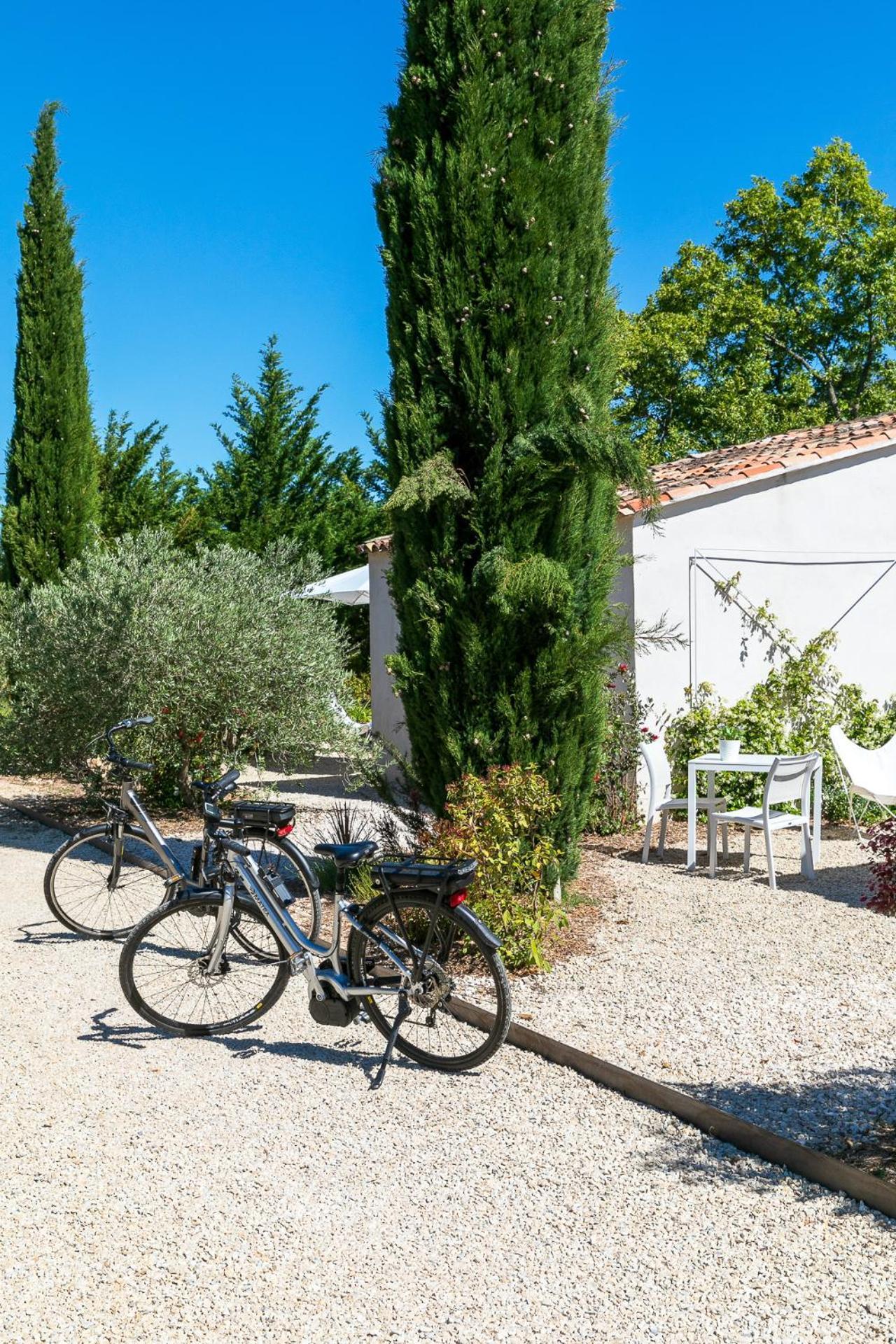 Отель La Bastide De Damien, 5 Clefs Demeure D'Exception Et Table Remarquable Dans Le Guide Teritoria, Jacuzzi Privatif, Cuisine Etoilee Dominique Frerard Экс-ан-Прованс Экстерьер фото