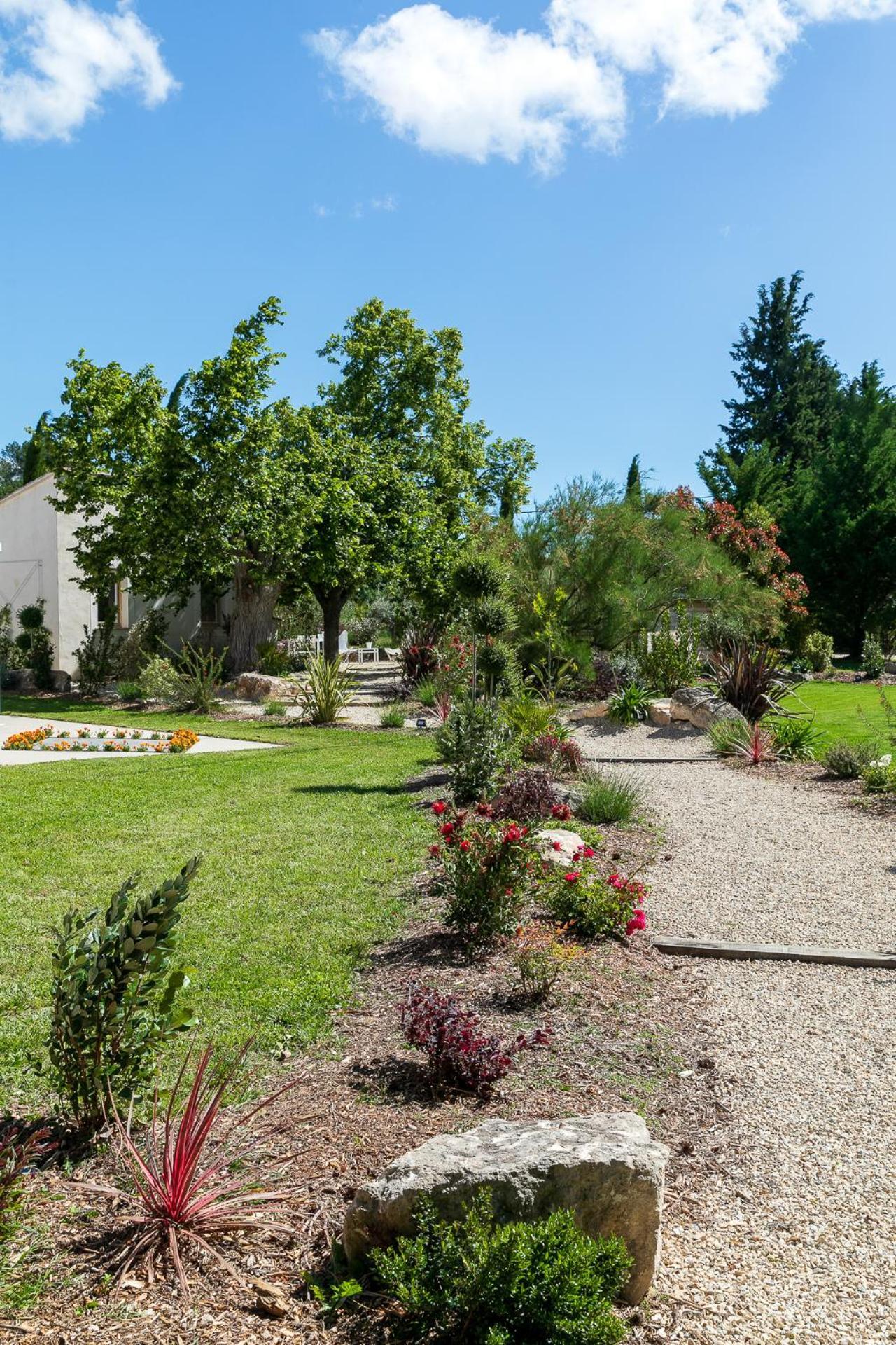 Отель La Bastide De Damien, 5 Clefs Demeure D'Exception Et Table Remarquable Dans Le Guide Teritoria, Jacuzzi Privatif, Cuisine Etoilee Dominique Frerard Экс-ан-Прованс Экстерьер фото